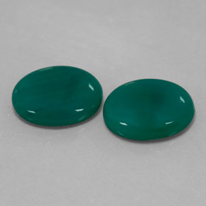 6.37 ct Green Agate Stone, Natural Agate in Oval Cabochon Shape for Sale