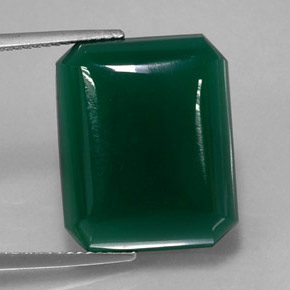 16.16 ct Green Agate Gemstone, Agate Gem in Octagon Cabochon Shape for Sale.