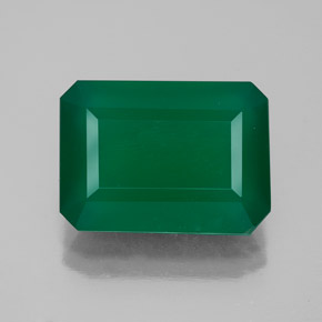 5.54 ct Green Agate Gemstone, Agate Gem in Octagon Facet Shape for Sale.