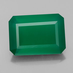 6.78 ct Green Agate Gemstone, Agate Gem in Octagon Facet Shape for Sale.