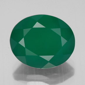 4.42 ct Green Agate Gemstone, Agate Gem in Oval Facet Shape for Sale.