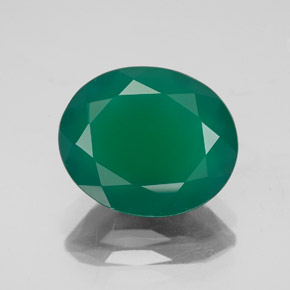 4.13 ct Green Agate Gemstone, Agate Gem in Oval Facet Shape for Sale.
