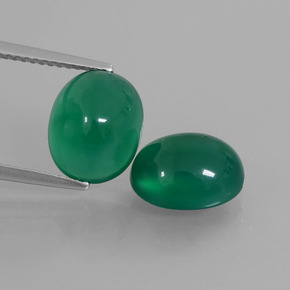 Forest Green Agate Gem - 3.7ct Oval Cabochon (ID: 426206)