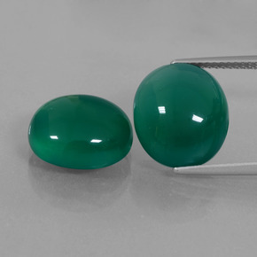14.04 ct Green Agate Gemstone, Agate Gem in Oval Cabochon Shape for Sale.