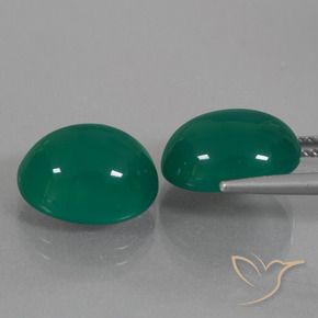 Agate Gemstones in 13 x 11 mm (calibrated) Size for Sale, Agate Stones in Medium Green Color