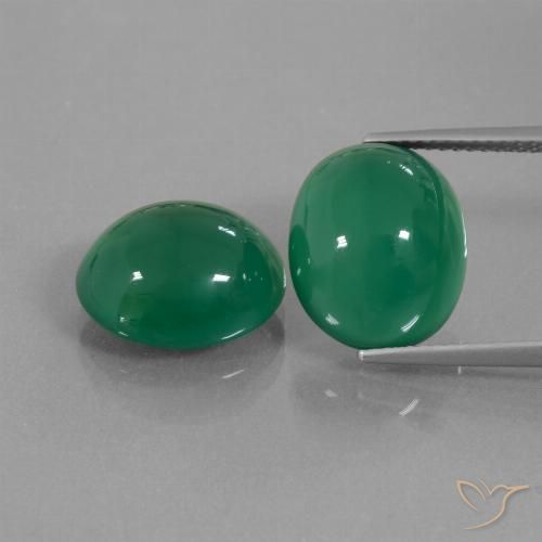 13.04 ct Green Agate, 12.9 x 11.3 mm Oval Cut From India, Photo A