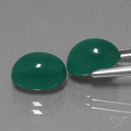 Agate Gemstones in 9 x 7 mm (calibrated) Size for Sale, Agate Stones in Medium Green Color