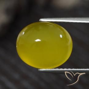 4.55 ct Yellow Agate Stone, Natural Agate in Oval Cabochon Shape for Sale