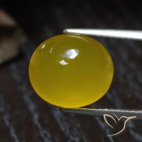 4.70 ct Yellow Agate Stone, Natural Agate in Oval Cabochon Shape for Sale