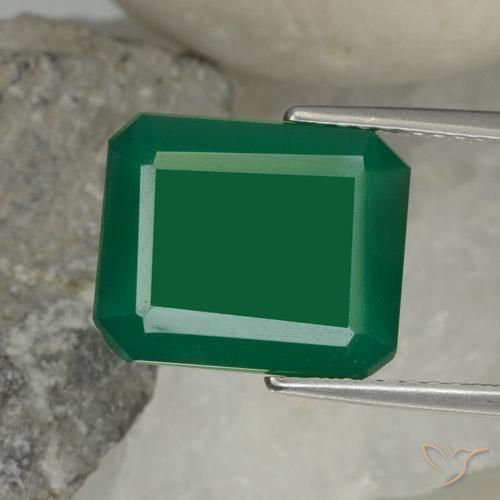 4.95ct Octagon / Emerald Cut Yellowish Green Agate from India, Dimension 12.1 x 10mm, Natural dyed Gemstone, Translucent Clarity, 1pc Octagon Step Cut Agate, Mohs Hardness of 6.5 - 7 suitable for daily wear jewelry, Photo A