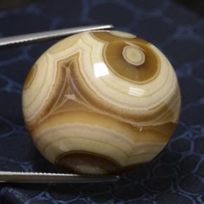 92.48 ct Multicolor Agate Stone, Natural Agate in Oval Cabochon Shape for Sale