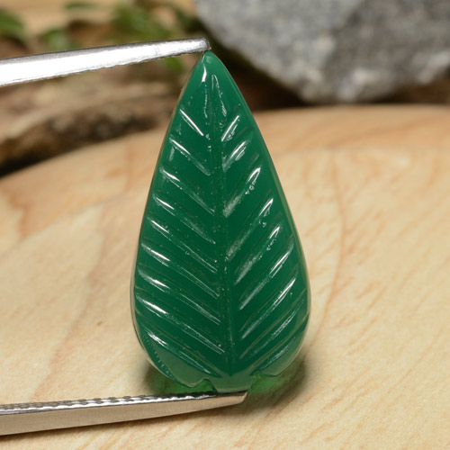 Yellowish Green Agate Gem - 6.1ct Carved Leaf (ID: 470948)