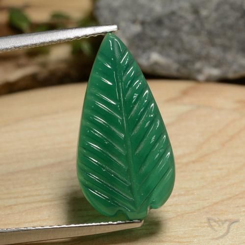 Yellowish Green Agate Gem - 5.2ct Carved Leaf (ID: 470951)