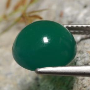 Agate Gemstone in 11 mm (calibrated) Size for Sale, Agate Stone in Medium Deep Green Color
