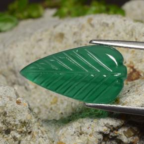 3.42 ct Green Agate Stone, Natural Agate in Carved Leaf Shape for Sale