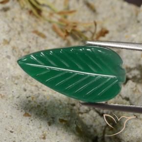 5.00 ct Green Agate Stone, Natural Agate in Carved Leaf Shape for Sale