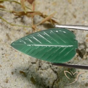 3.62 ct Green Agate Stone, Natural Agate in Carved Leaf Shape for Sale