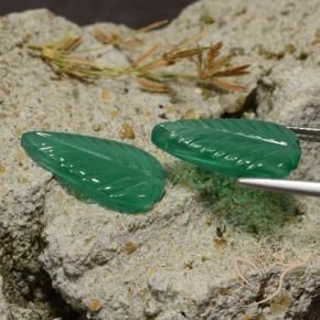 Agate Gemstones in 18.5 x 9.4 mm Size for Sale, Agate Stones in Warm Green Color