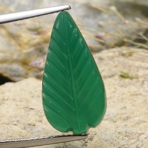 5.06ct Carved Leaf Green Agate from India, Dimension 19.1x10 mm, Natural dyed Gemstone, Translucent Clarity, 1 piece Agate in Medium Green Color, Mohs Hardness of 6.5 - 7 suitable for daily wear jewelry, Photo A