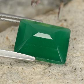 Agate Gemstone in 11 x 9 mm (calibrated) Size for Sale, Agate Stone in Medium Green Color