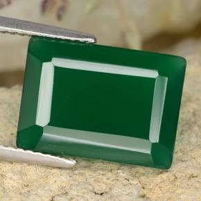 6.38 ct Green Agate Gemstone, Agate Gem in Octagon Step Cut Shape for Sale.