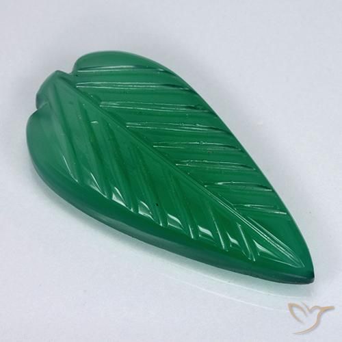 3.71 ct Green Agate Stone, Natural Agate in Carved Leaf Shape for Sale