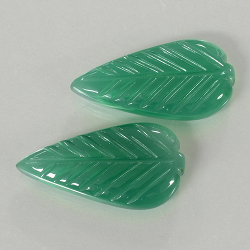 Warm Green Agate Gem - 3.3ct Fantasy Carved Leaf (ID: 501165)