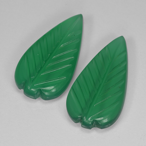 Warm Green Agate Gem - 2.9ct Fantasy Carved Leaf (ID: 501383)