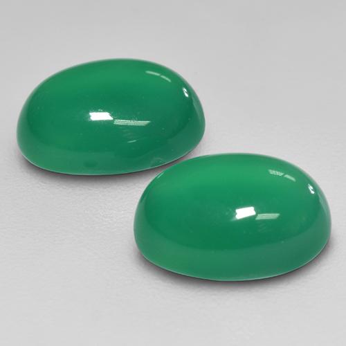 Agate Gemstones in 8 x 6 mm (calibrated) Size for Sale, Agate Stones in Clover Green Color