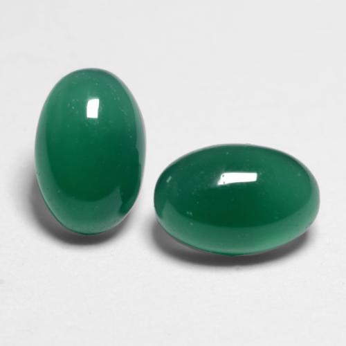 Medium Deep Green Agate Gem - 0.5ct Oval Cabochon (ID: 547983)