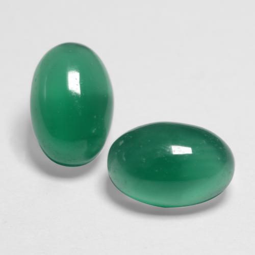 Forest Green Agate Gem - 0.6ct Oval Cabochon (ID: 547985)