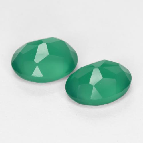 Agate Gemstones in 8 x 6 mm (calibrated) Size for Sale, Agate Stones in Warm Green Color