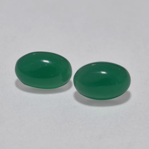 Forest Green Agate Gem - 0.6ct Oval Cabochon (ID: 567717)