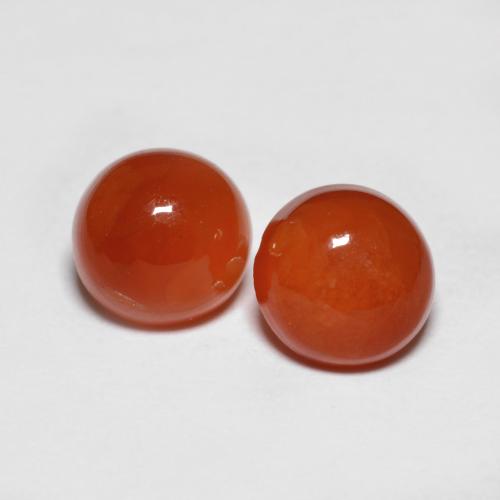Intense Red Agate Gem - 0.9ct Round Cabochon (ID: 606511)
