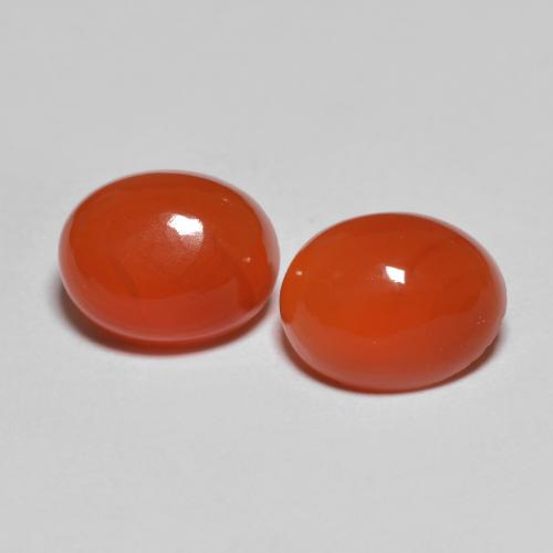 Medium Red Agate Gem - 2.1ct Oval Cabochon (ID: 606541)