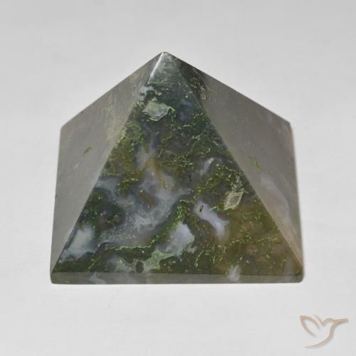 Agate Gemstone in 32.2 x 31.2 mm Size for Sale, Agate Stone in Green with Red Color