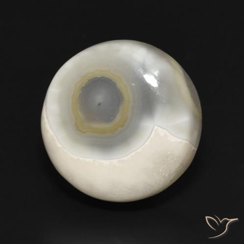 16.75 ct White Agate Stone, Natural Agate in Round Cabochon Shape for Sale