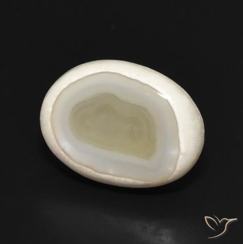 8.72 ct White Agate Stone, Natural Agate in Oval Cabochon Shape for Sale