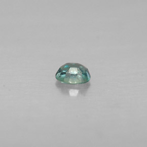 Alexandrite Gemstone in 3.1 x 2.2 mm Size for Sale, Alexandrite Stone in Green/Red Color