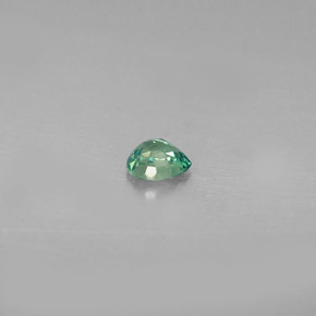Alexandrite Gemstone in 3.5 x 2.7 mm Size for Sale, Alexandrite Stone in Green/Red Color