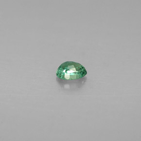 Alexandrite Gemstone in 3.6 x 2.6 mm Size for Sale, Alexandrite Stone in Green/Red Color