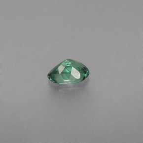 Alexandrite Gemstone in 4.5 x 3.1 mm Size for Sale, Alexandrite Stone in Green/Red Color