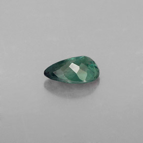 Alexandrite Gemstone in 6.3 x 4.3 mm Size for Sale, Alexandrite Stone in Green/Red Color