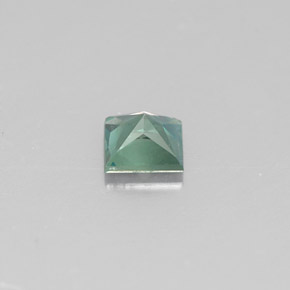 Alexandrite Gemstone in 3.5 x 3.4 mm Size for Sale, Alexandrite Stone in Green/Red Color
