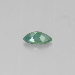 Alexandrite Gemstone in 5 x 2.5 mm (calibrated) Size for Sale, Alexandrite Stone in Green/Red Color