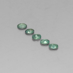 Alexandrite Gemstone in 3.6 x 2.6 mm Size for Sale, Alexandrite Stone in Green/Red Color