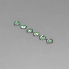 Alexandrite Gemstone in 3.5 x 2.5 mm Size for Sale, Alexandrite Stone in Green/Red Color