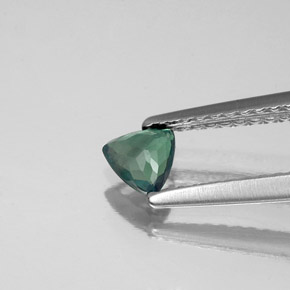Alexandrite Gemstone in 4.3 x 4.2 mm Size for Sale, Alexandrite Stone in Green/Red Color