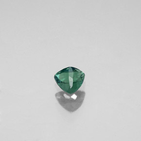 Alexandrite Gemstone in 4 x 4 mm (calibrated) Size for Sale, Alexandrite Stone in Green/Red Color