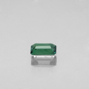 Alexandrite Gemstone in 4.9 x 2.9 mm Size for Sale, Alexandrite Stone in Green/Red Color